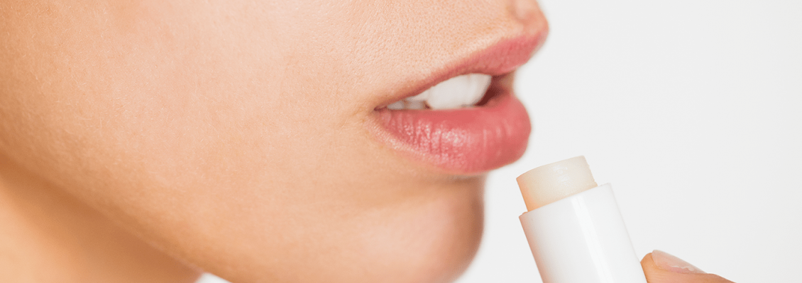 Bibir Tampak Kering? Simak 6 Cara Mencegahnya